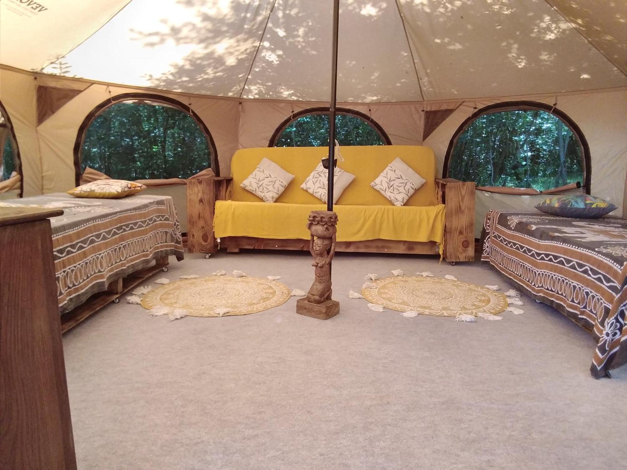 Tente Safari Lodge Dans Foret Luxuriante Vielle-Tursan Екстериор снимка