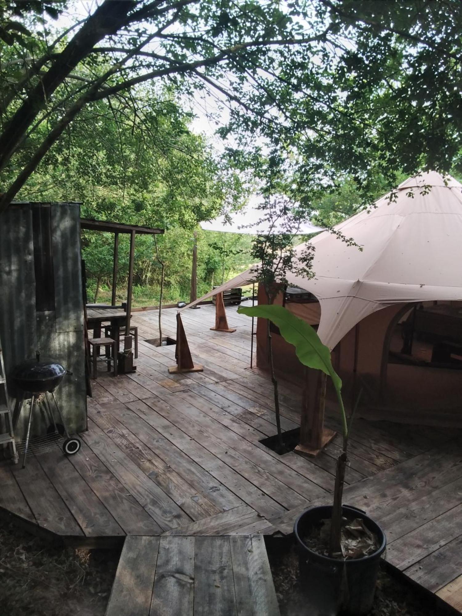 Tente Safari Lodge Dans Foret Luxuriante Vielle-Tursan Екстериор снимка
